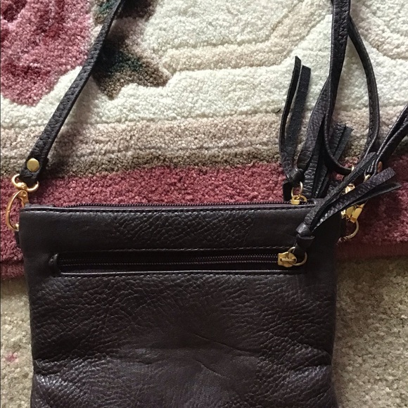 Crossbody bag faux leather 4 zipper compartments Outdoor event room for … - Picture 2 of 8